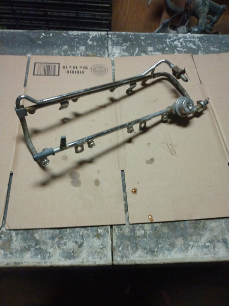 1986-97 fuel rail (5.0 302)